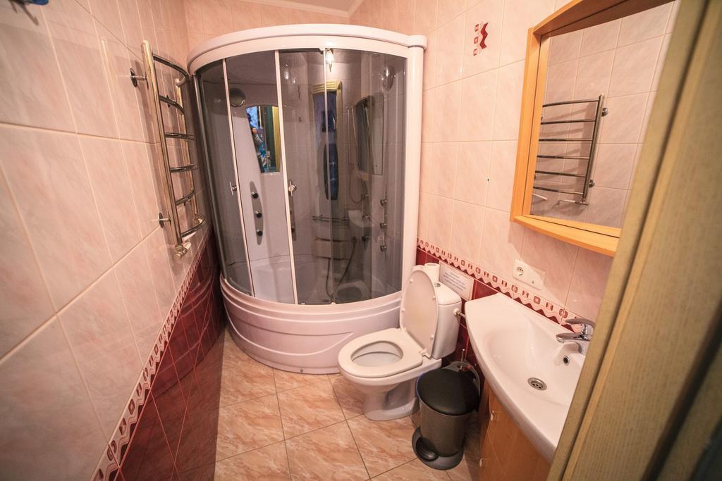 Imperiya Hotel Khmel'nyts'kyy Room photo